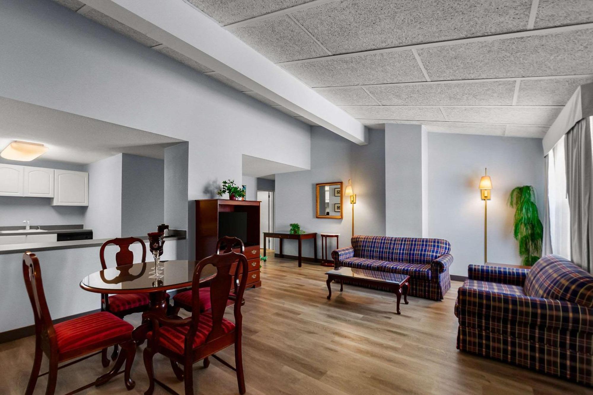 Inn Clarion Falls Church-arlington Falls Church