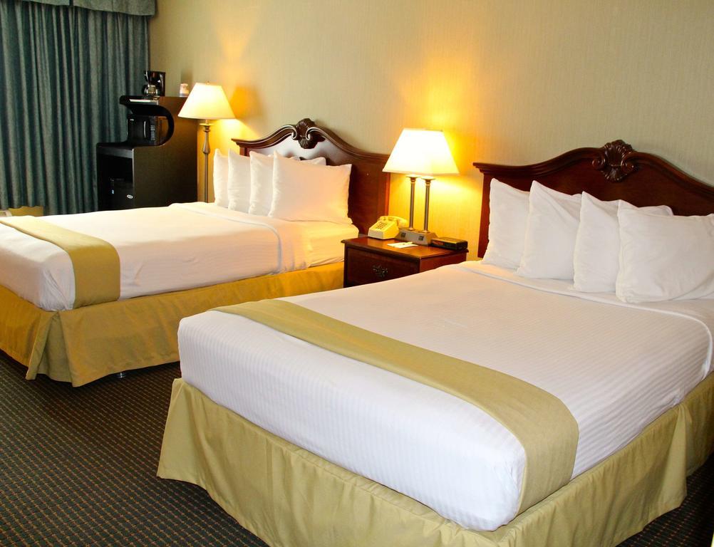 Clarion Falls Church-arlington Inn