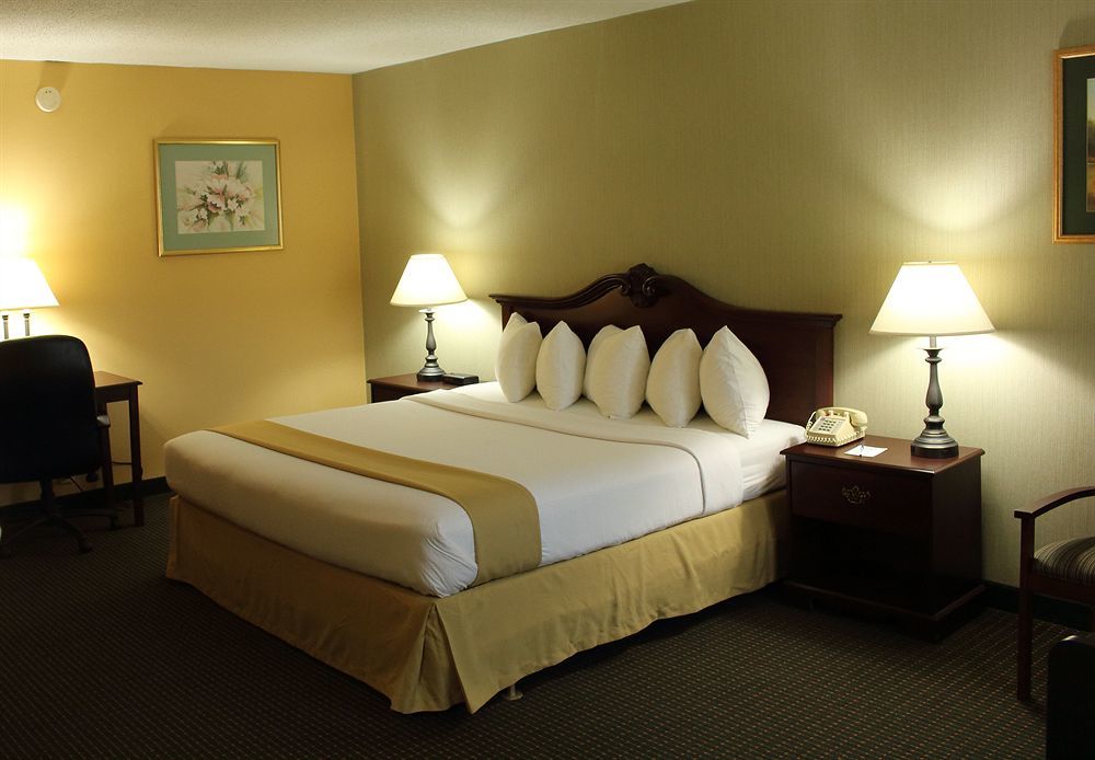 Clarion Falls Church-arlington 2* Falls Church